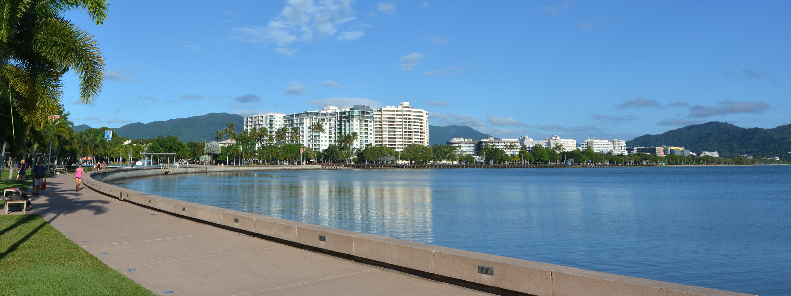 queensland-cairns-qcb-banner