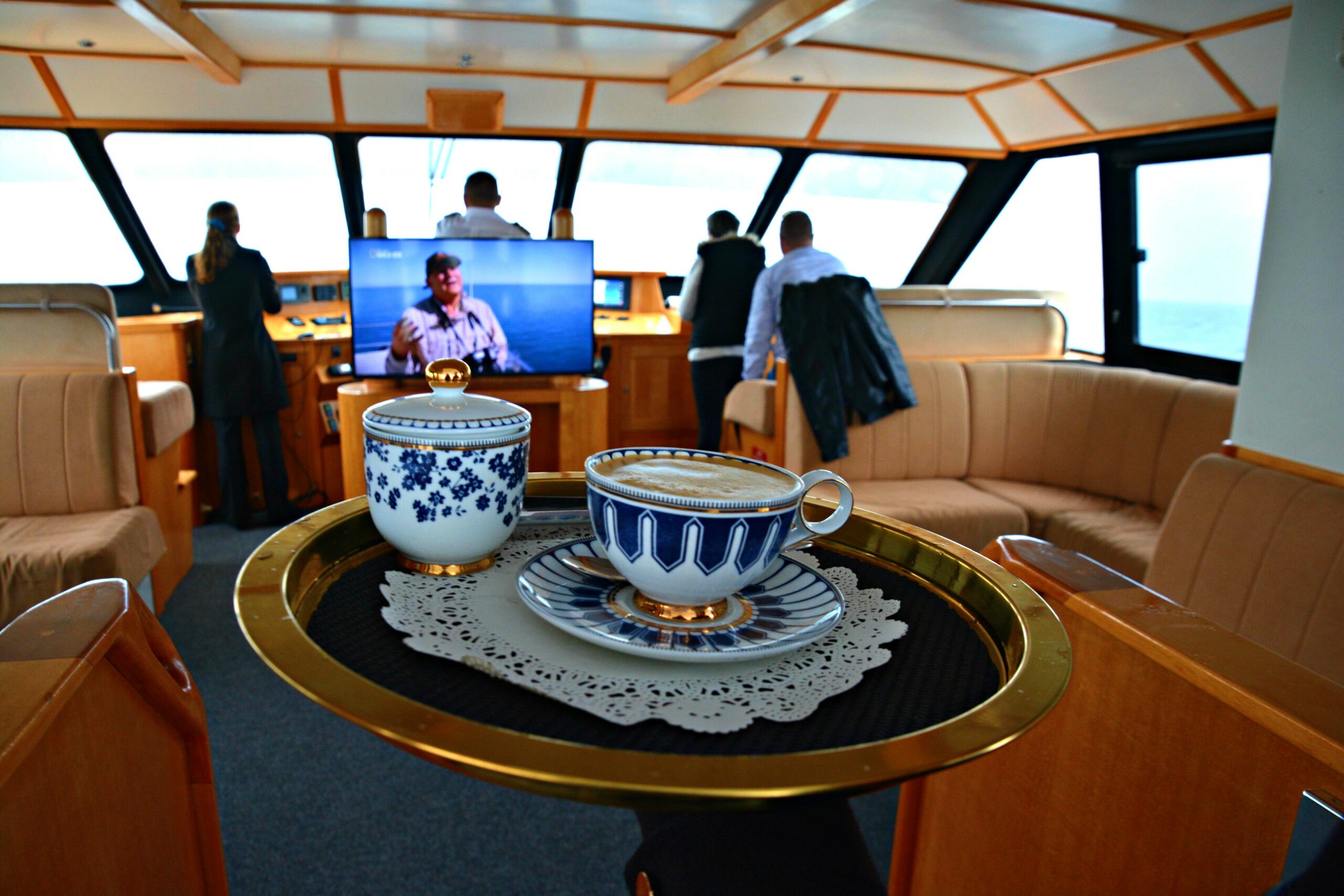 Whale Watch Perth ~ VIP Captains Lounge ~